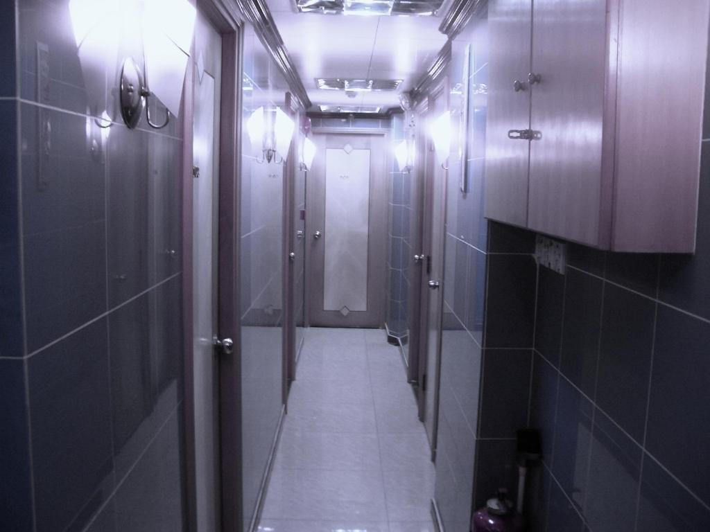 Kowloon Youth Village Tsim Sha Tsui 九龙青年公寓 Hongkong Rom bilde